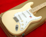 New USA Fender ® Yngwie Malmsteen Stratocaster, White